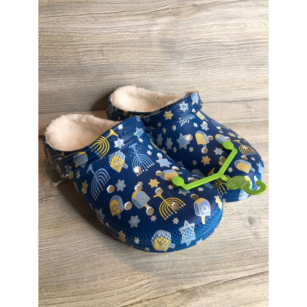 Crocs Classic Lined Holiday Clog Hanukkah 209326-90H Menorah Blue Star M8 W10